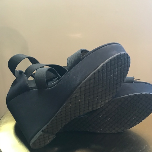 Steve Madden Ultra-High Wedge Heel - Size 11 - Picture 2 of 2